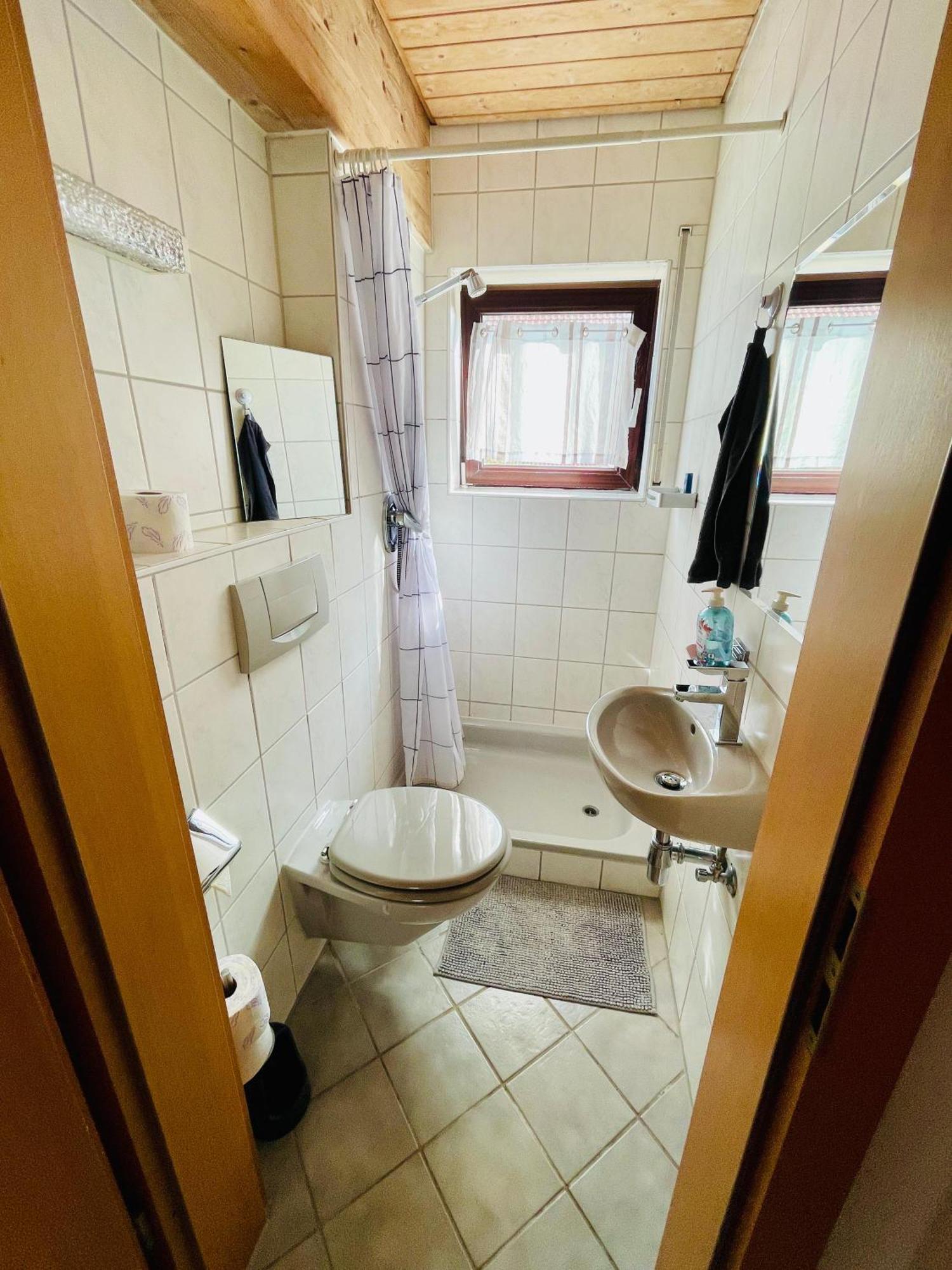 Kleine Ein Zimmer Wohnung Mit Gartenanlage Salem  Eksteriør bilde